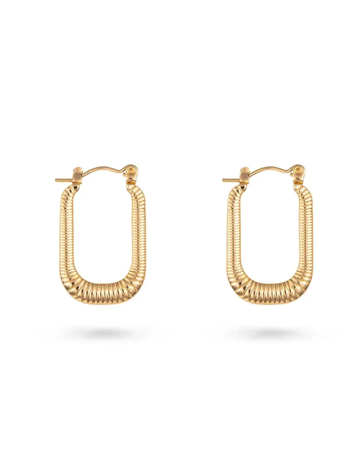 Golden Ribbed Oval Hoop Earrings – Modern Luxe