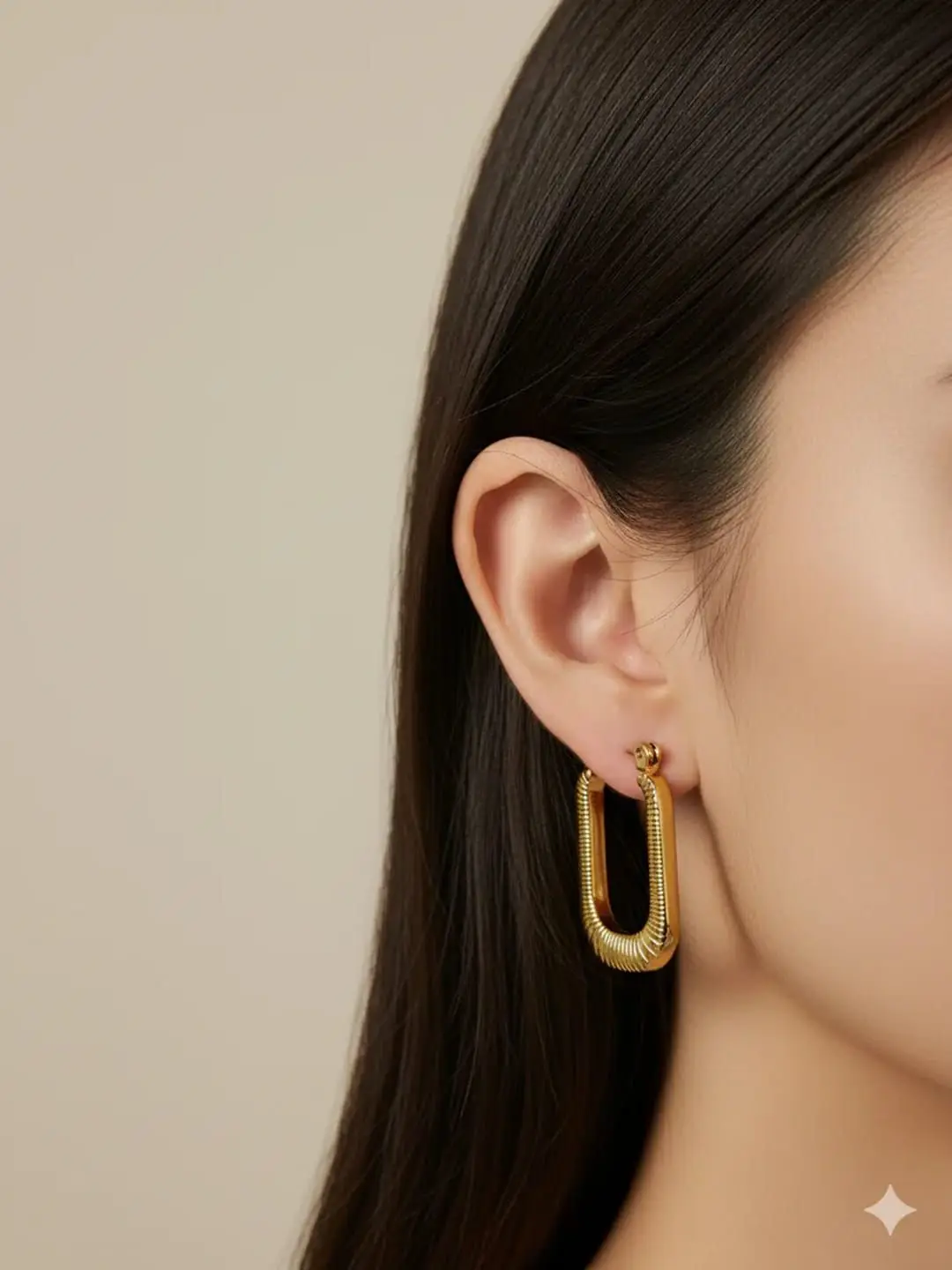 Golden Ribbed Oval Hoop Earrings – Modern Luxe