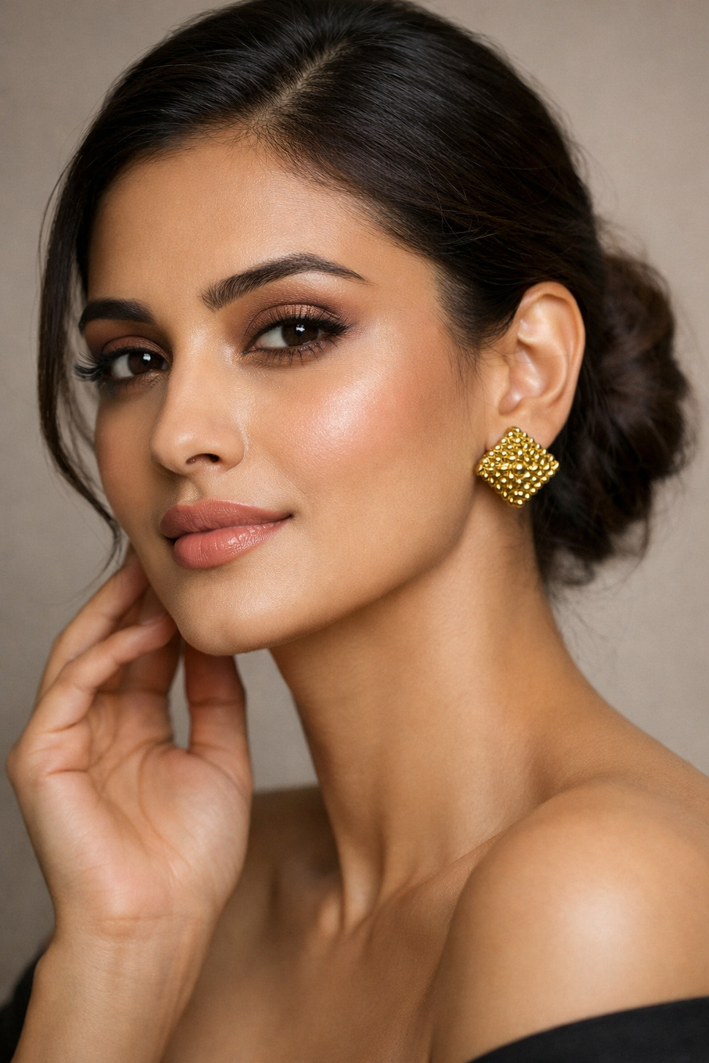 Auric Grid Textured Stud Earrings