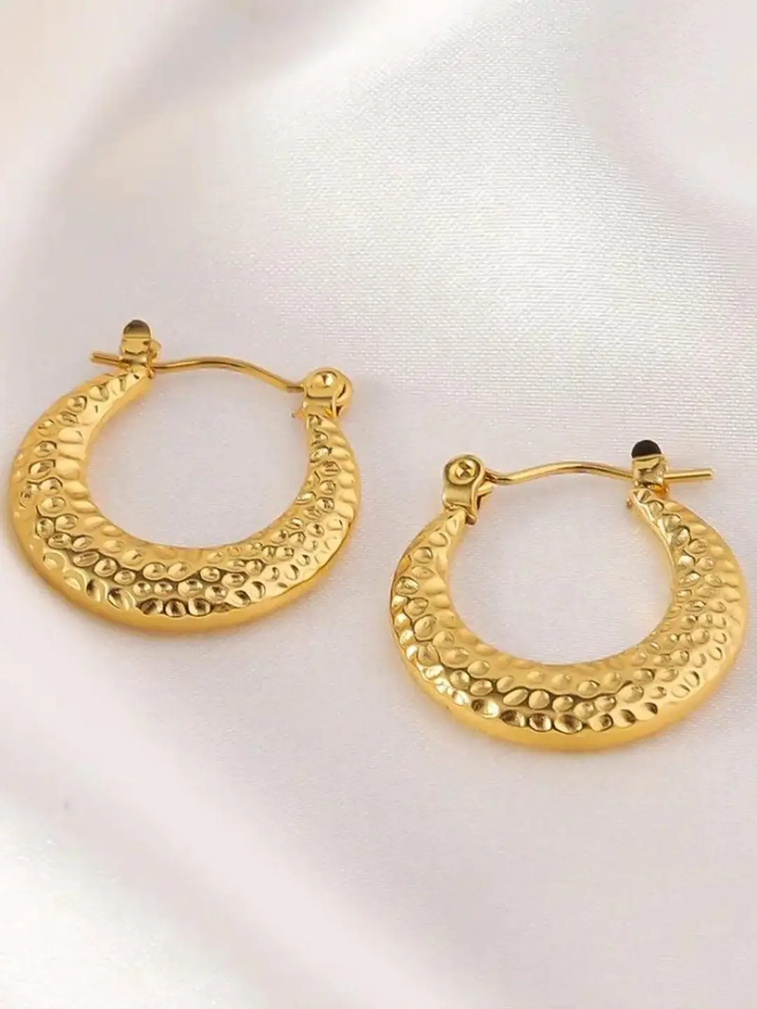 Golden Hammered Hoop Earrings – Textured Luxe