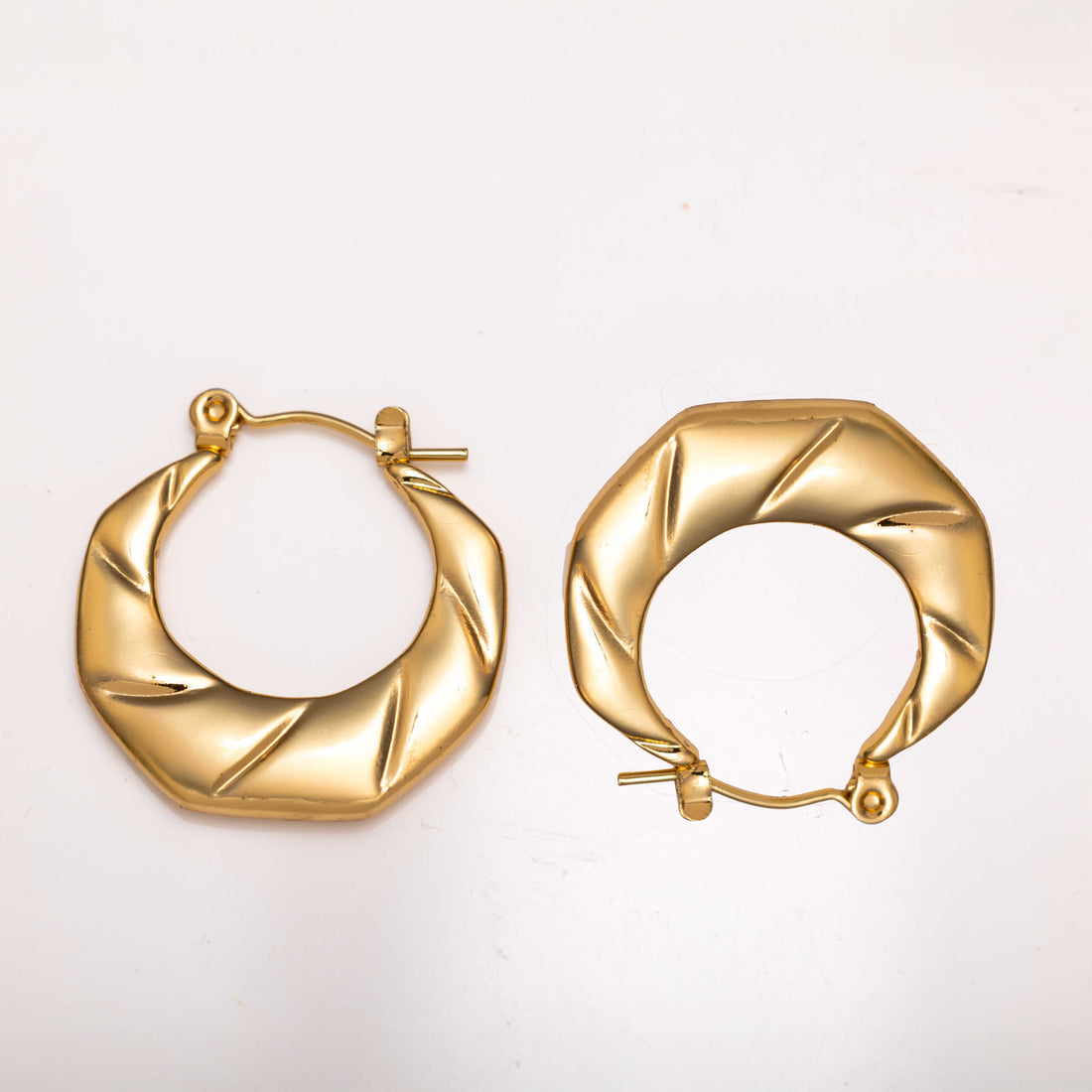 Golden Crumpled Hoop Earrings – Sculpted Luxe